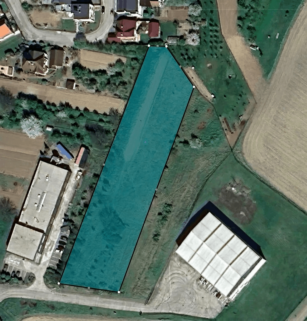 Priemyselný pozemok na predaj v okrese Trenčín