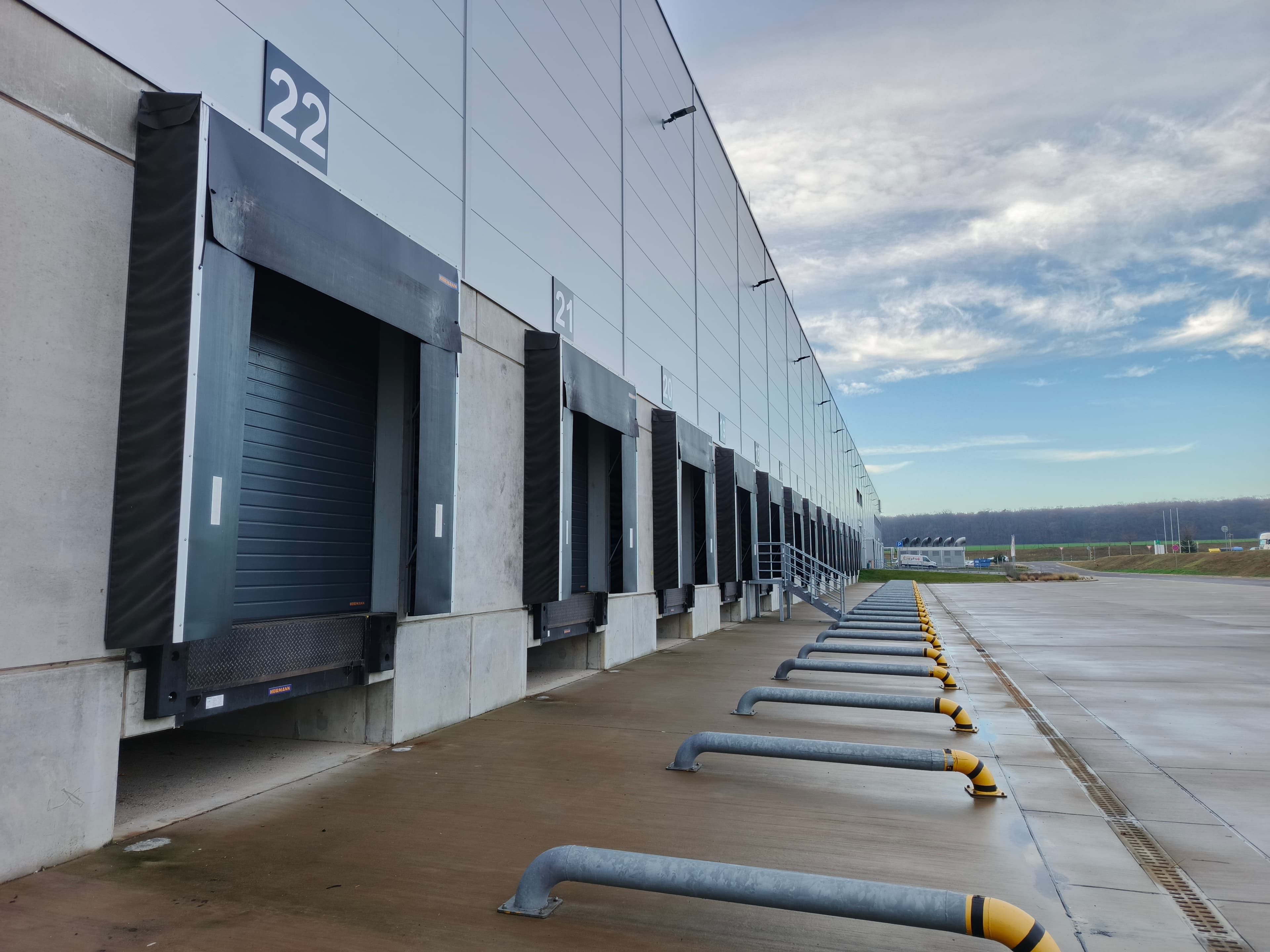 Warehouse and production halls for lease in Senec