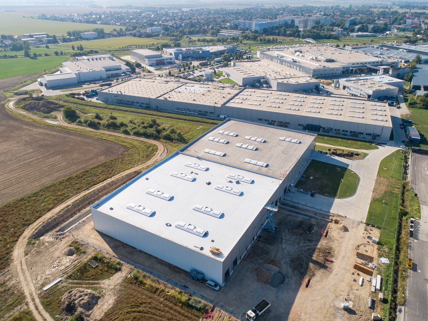 Warehouse and production halls for lease close to Nitra
