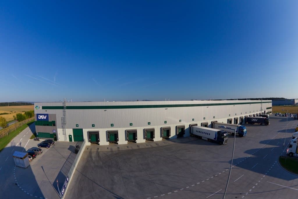 Prenájom skladu s logistickými službami Senec