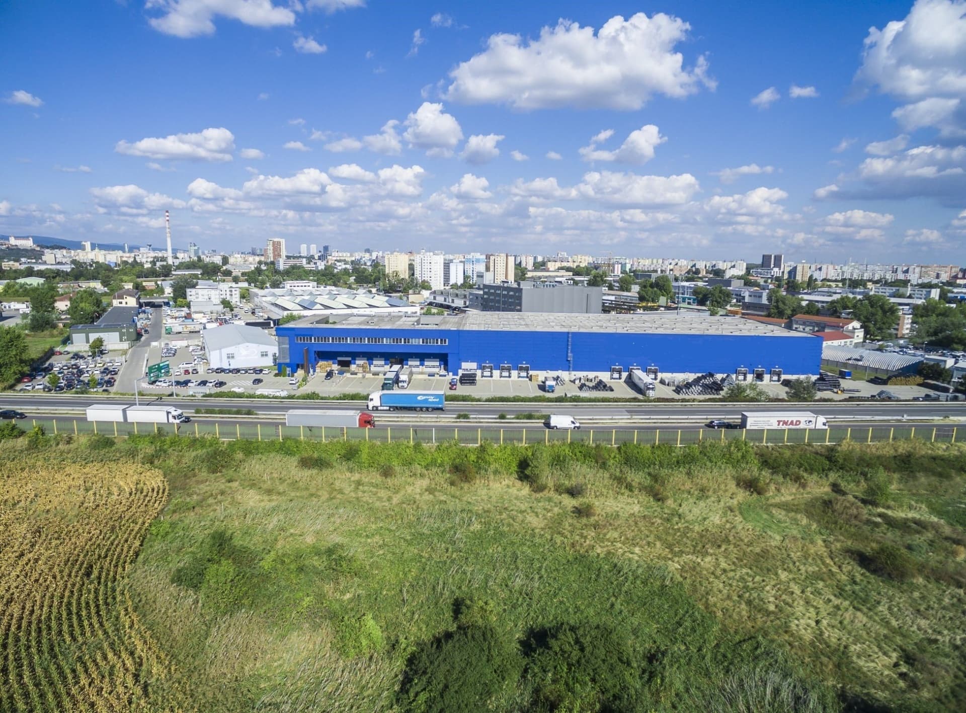 Paletové miesta v sklade so službami priamo v Bratislave